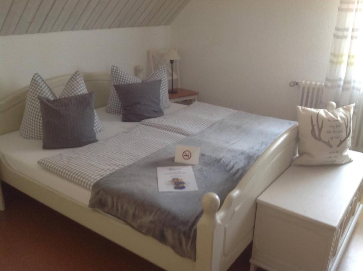 Zum Schwanen Garni Hotel Buggingen Luaran gambar