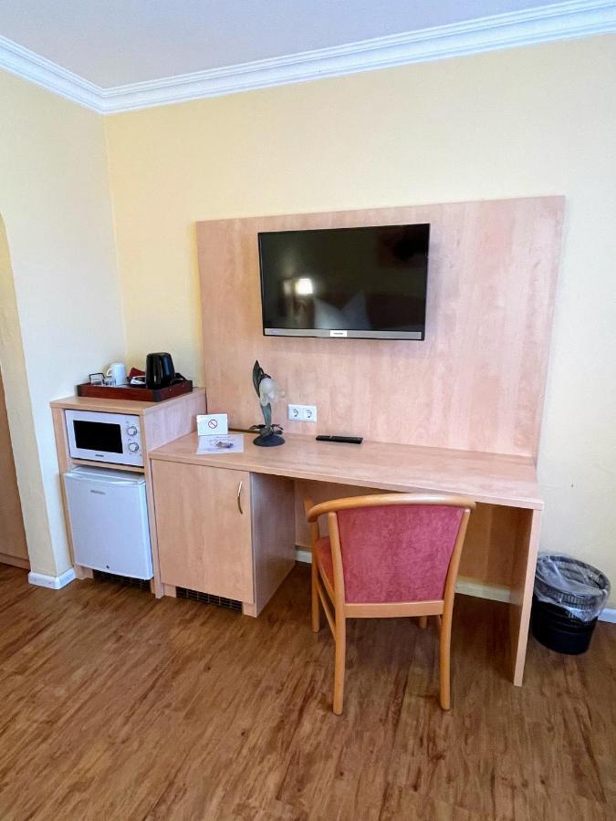 Zum Schwanen Garni Hotel Buggingen Luaran gambar